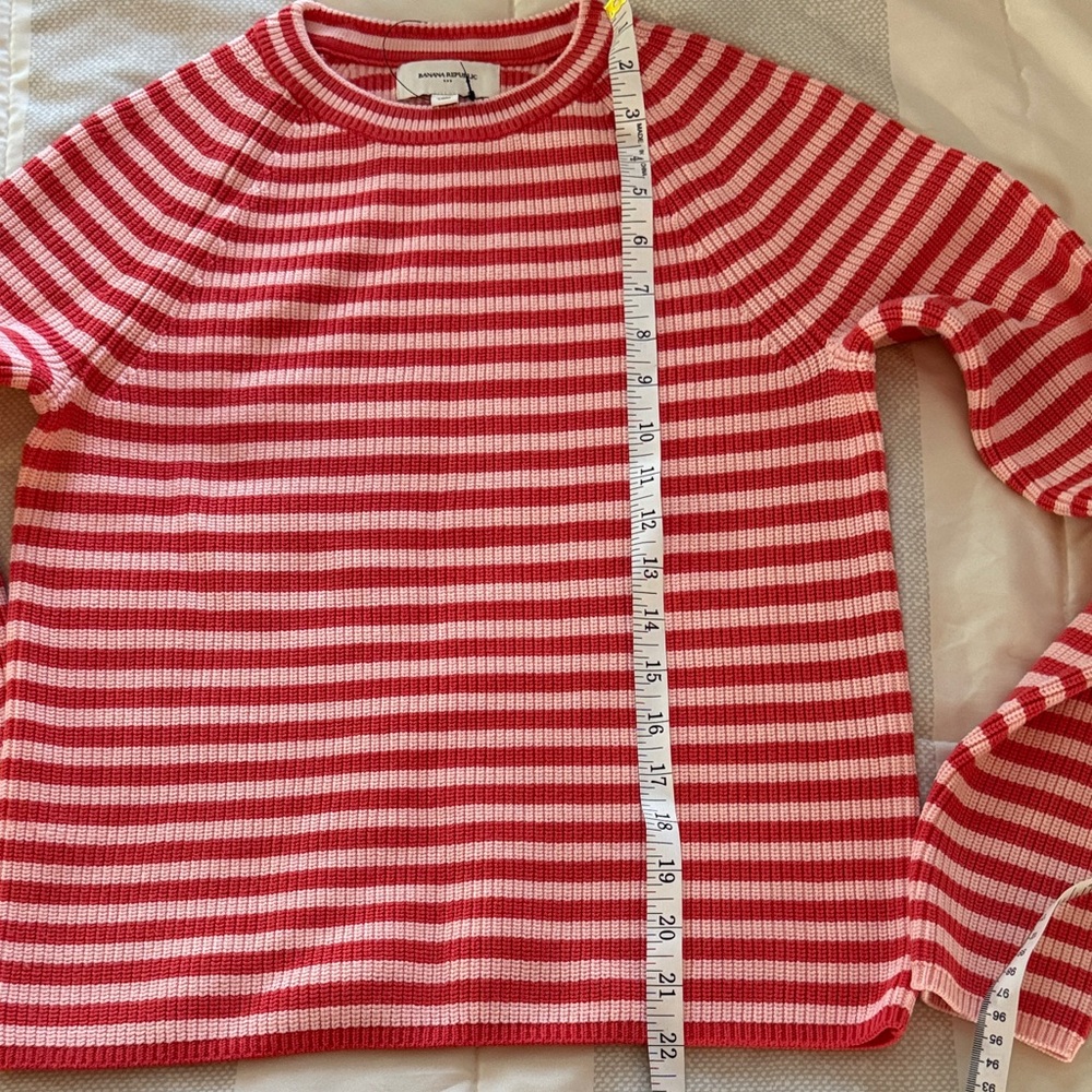 Banana Republic Red and Pink Striped Crewneck Sweater - Picture 5 of 5